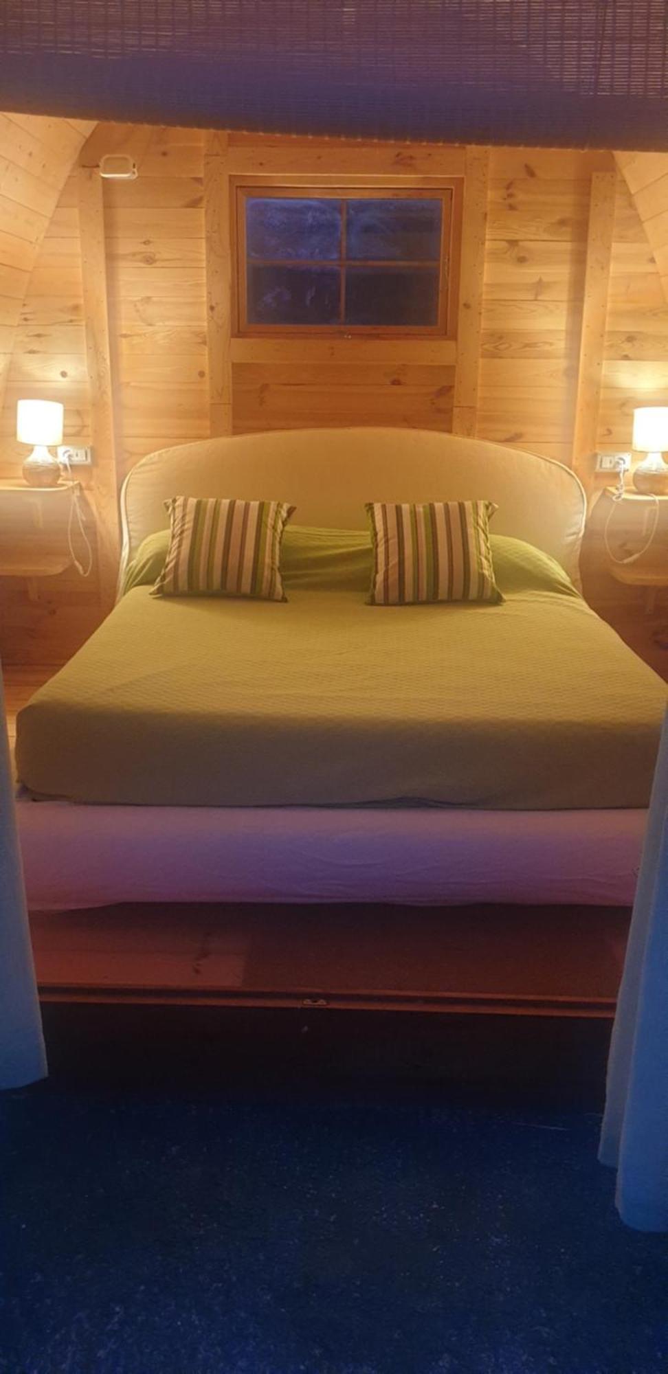 Bed and Breakfast Il Belvederino Brufa Pokoj fotografie