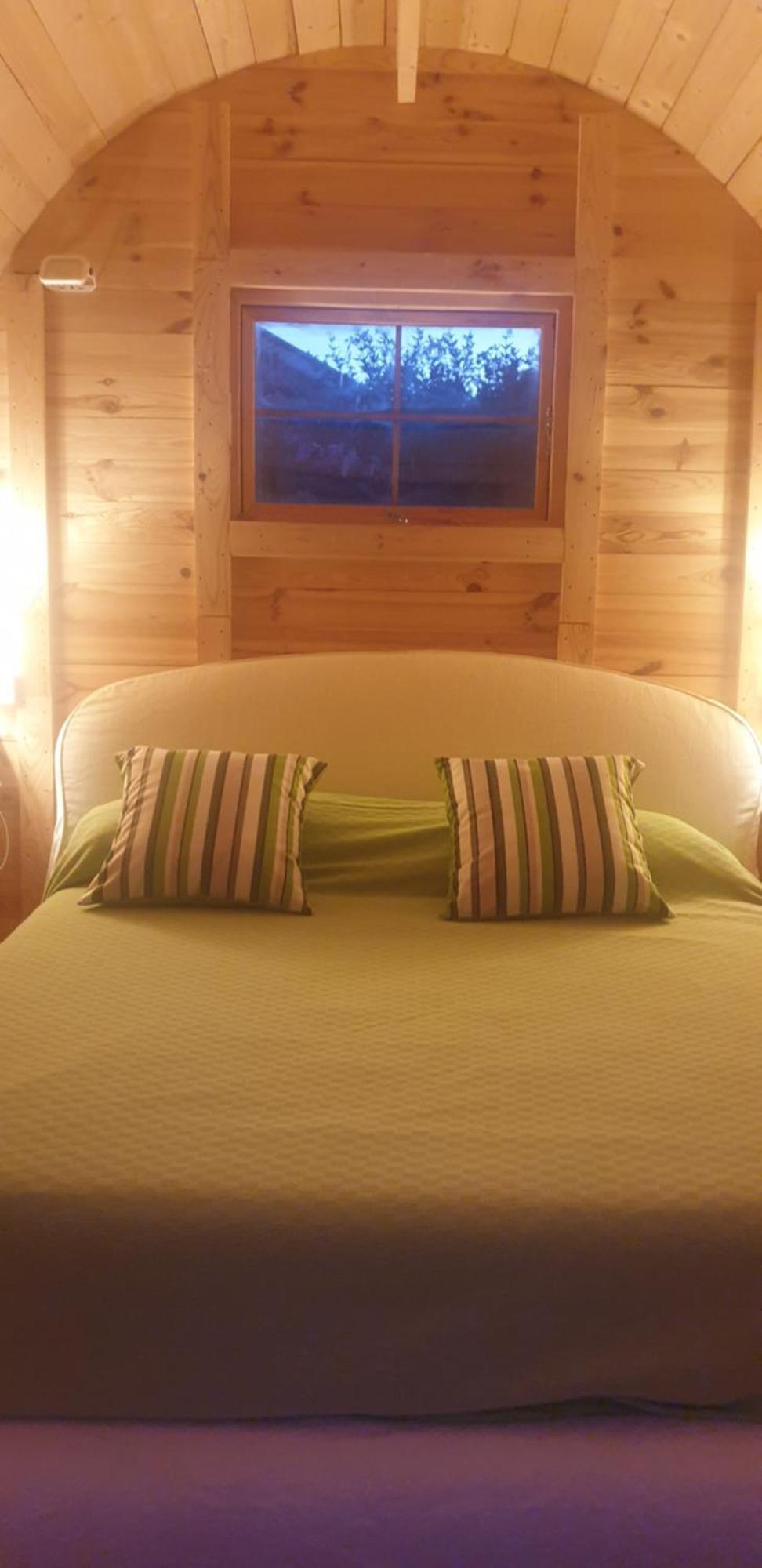 Bed and Breakfast Il Belvederino Brufa Pokoj fotografie